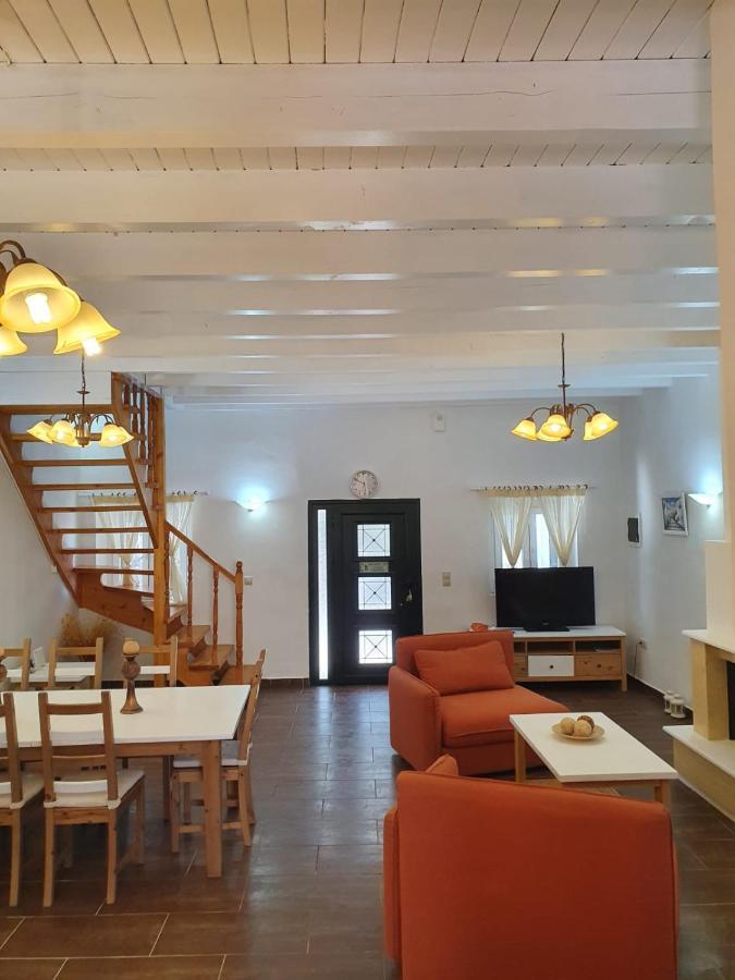Villa Korakádes מראה חיצוני תמונה
