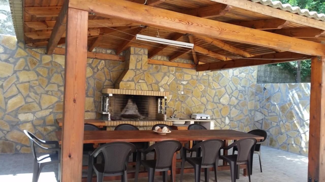 Villa Korakádes מראה חיצוני תמונה