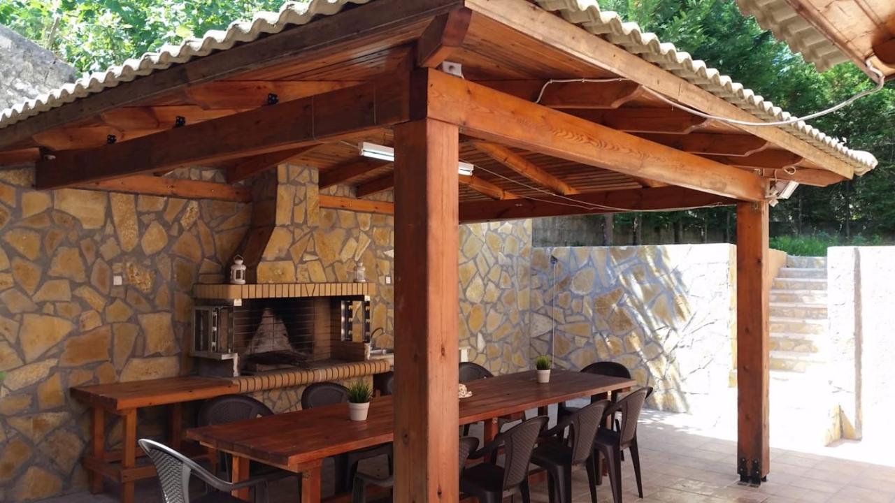 Villa Korakádes מראה חיצוני תמונה